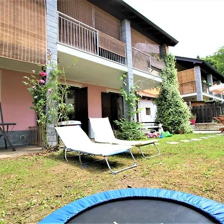 Rainbow House On Lake Orta With Parking And Private Garden