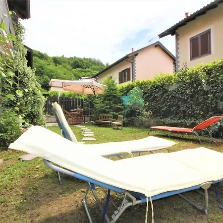 Rainbow House On Lake Orta With Parking And Private Garden * Miasino