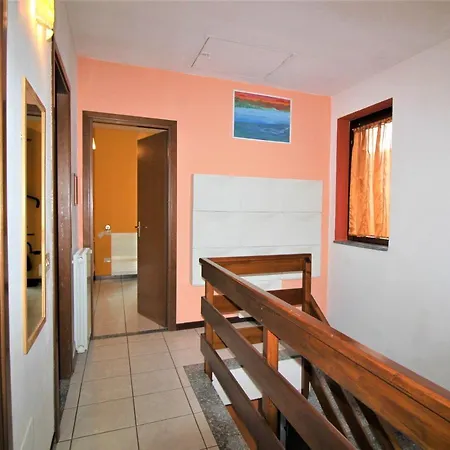 Rainbow House On Lake Orta With Parking And Private Garden * Miasino