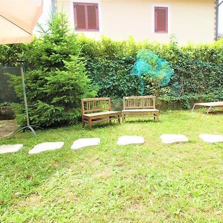 Rainbow House On Lake Orta With Parking And Private Garden * Miasino