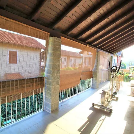 Prázdninový dům Rainbow House On Lake Orta With Parking And Private Garden Miasino