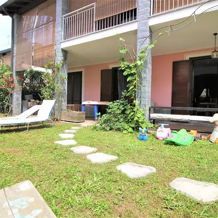 Rainbow House On Lake Orta With Parking And Private Garden Miasino